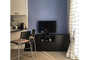 04 TV